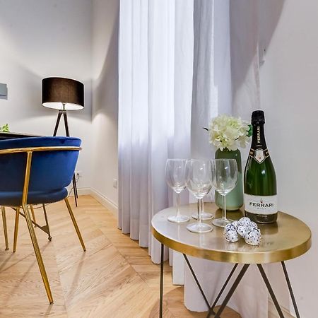 The Heart Of Rome Luxury House Apartman Kültér fotó