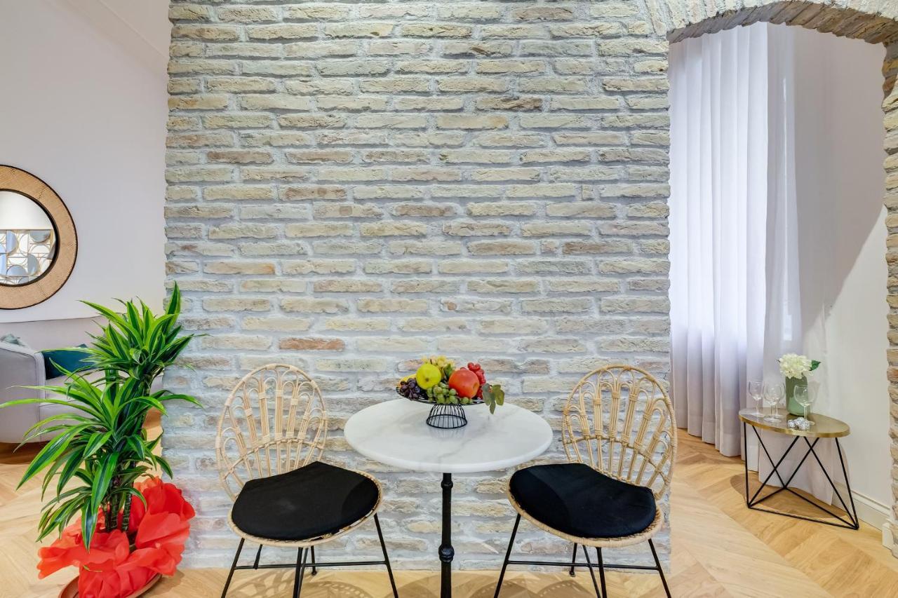 The Heart Of Rome Luxury House Apartman Kültér fotó